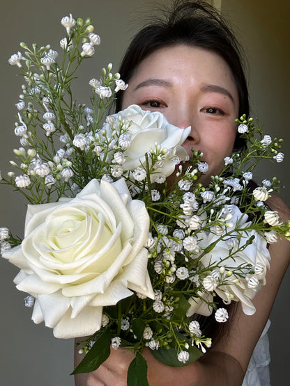 Faye's Bridesmaid Bouquet